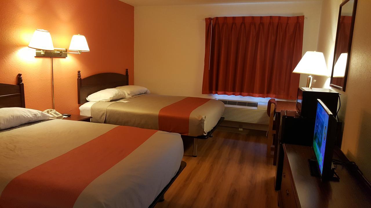 Motel 6-Saukville, Wi Ngoại thất bức ảnh