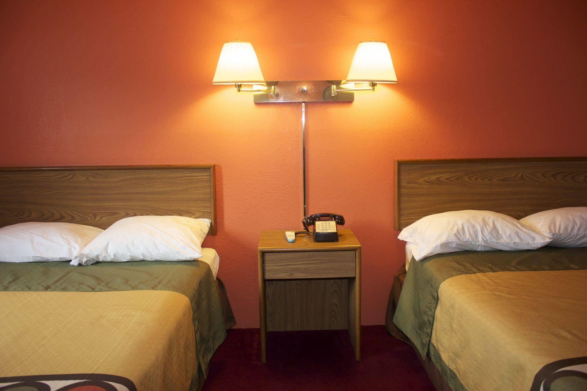 Motel 6-Saukville, Wi Ngoại thất bức ảnh