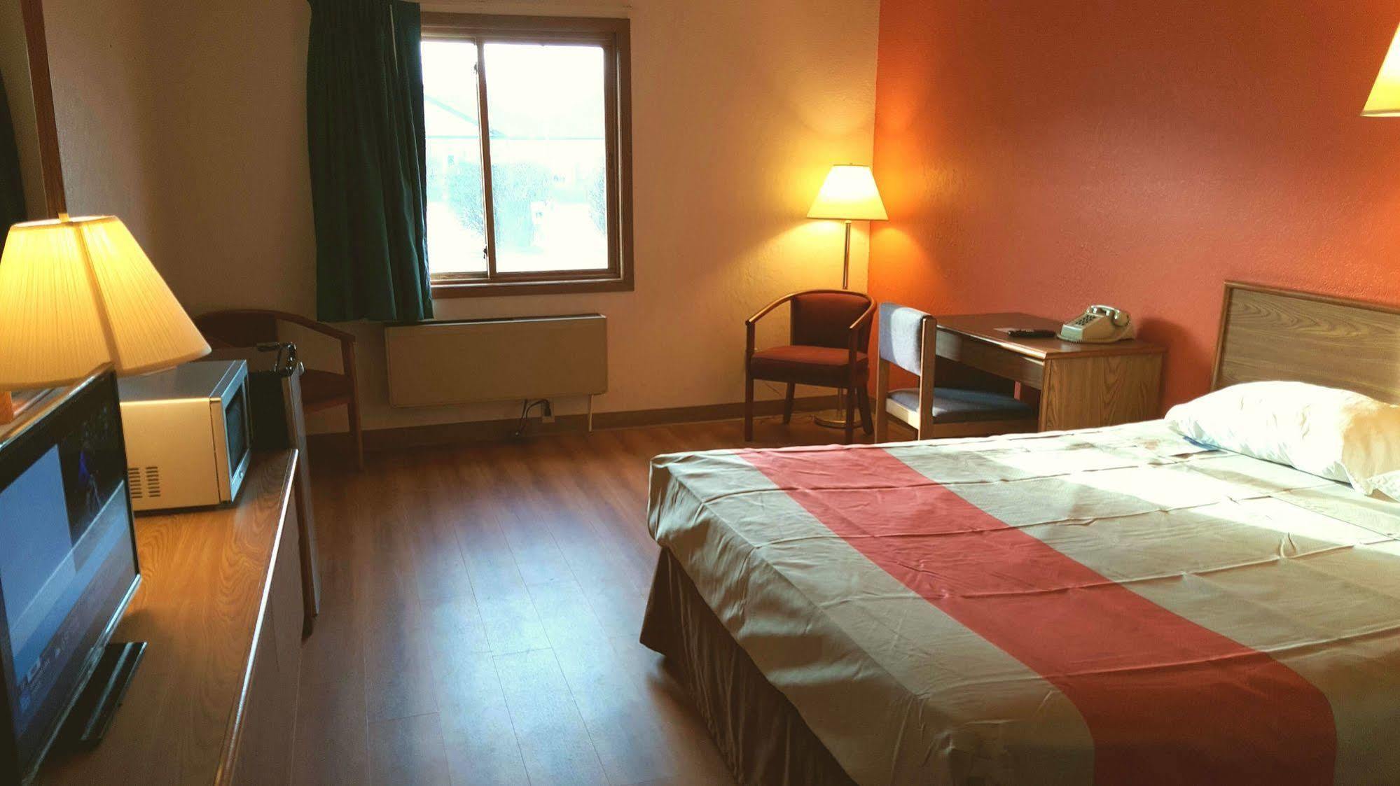 Motel 6-Saukville, Wi Ngoại thất bức ảnh