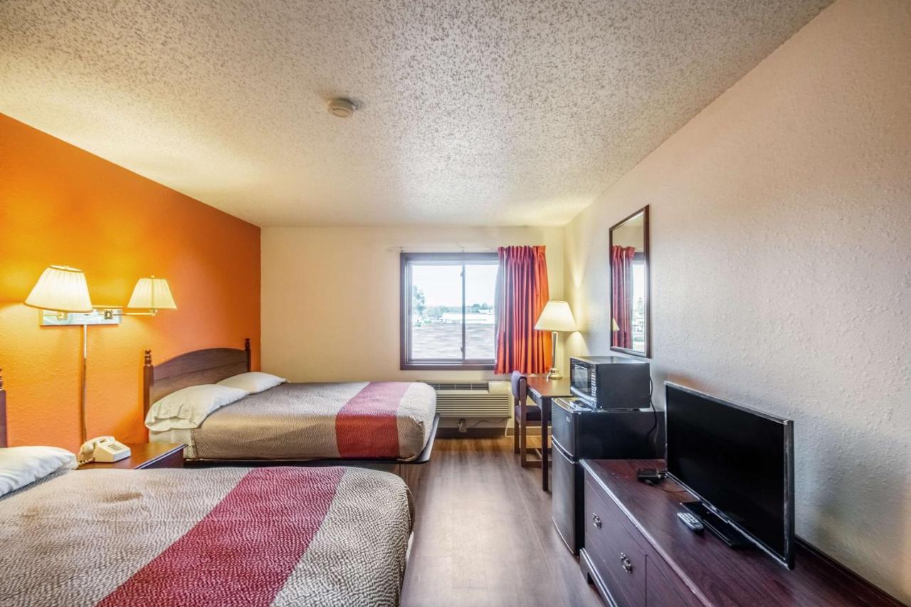 Motel 6-Saukville, Wi Ngoại thất bức ảnh
