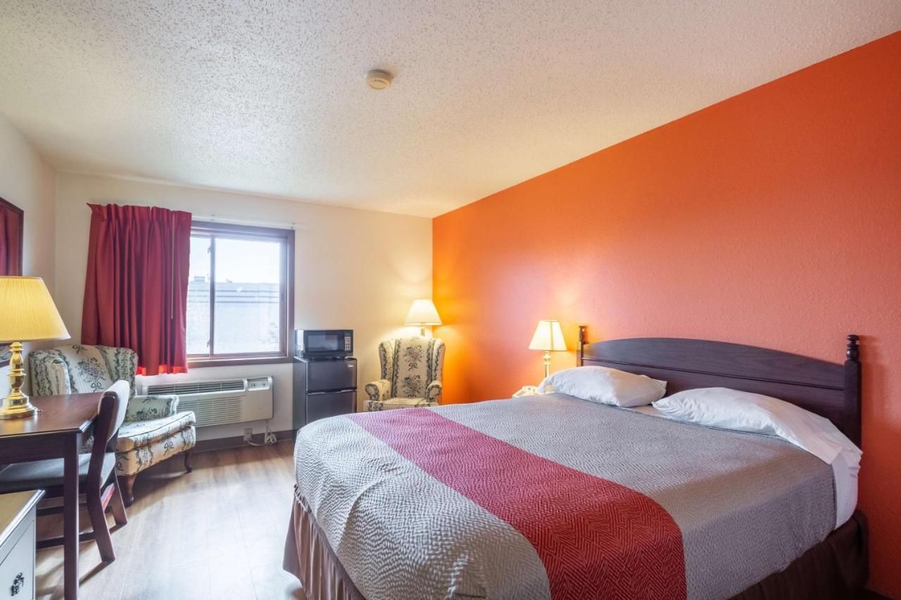 Motel 6-Saukville, Wi Ngoại thất bức ảnh