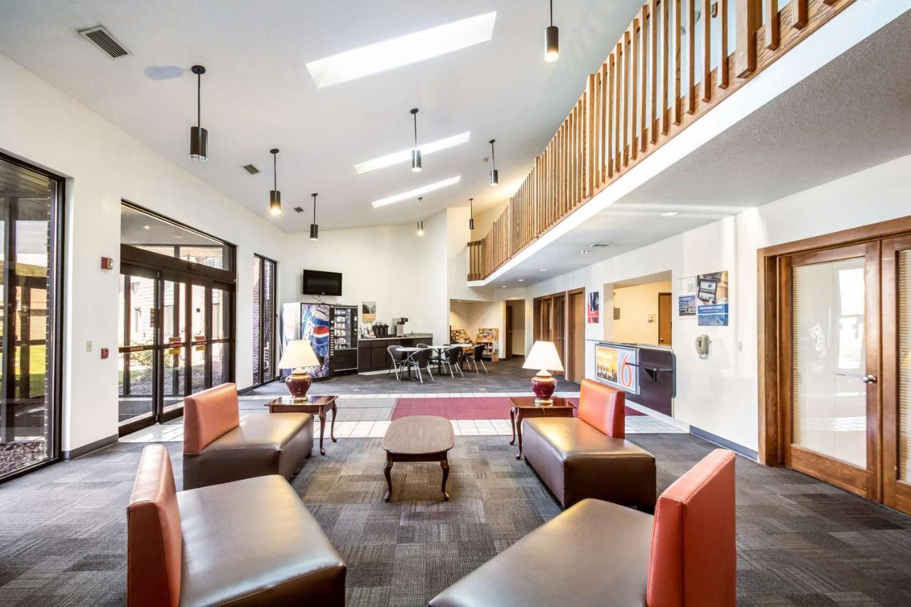 Motel 6-Saukville, Wi Ngoại thất bức ảnh