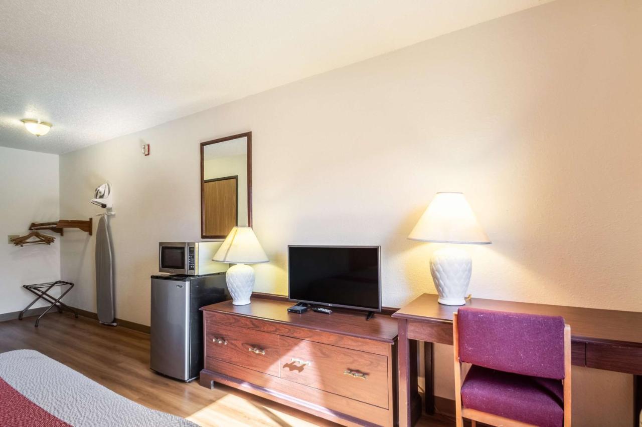 Motel 6-Saukville, Wi Ngoại thất bức ảnh