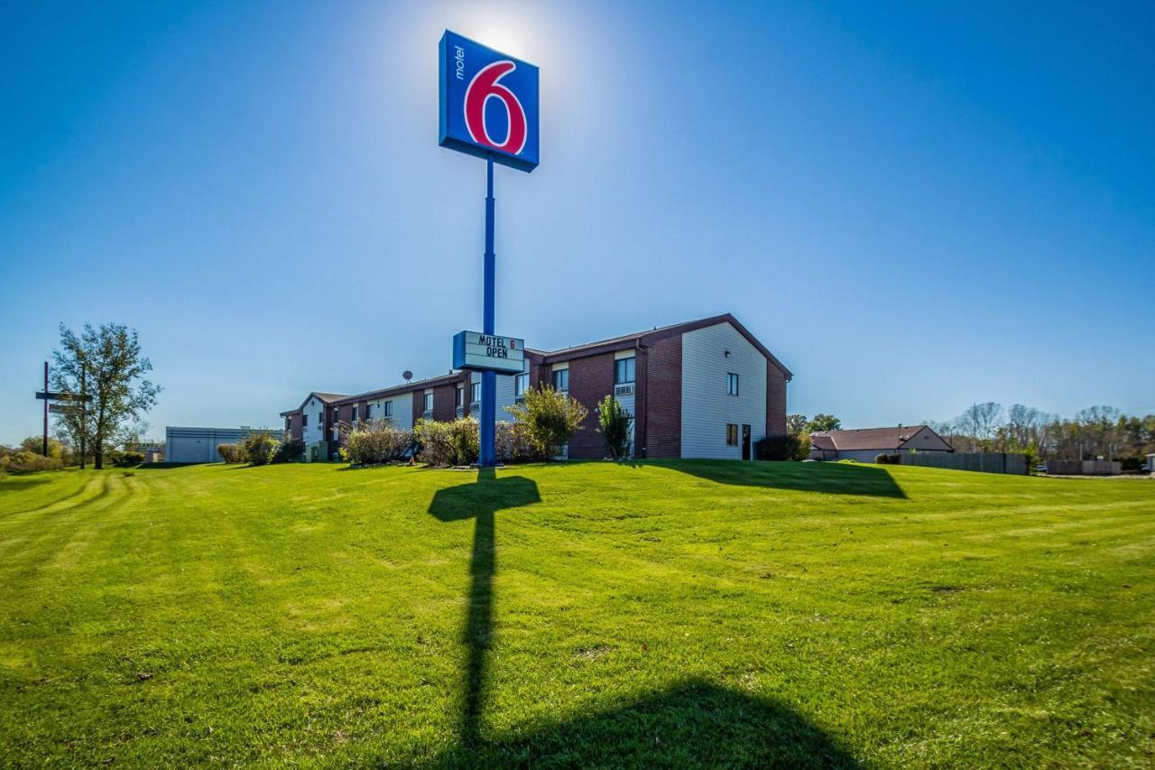 Motel 6-Saukville, Wi Ngoại thất bức ảnh
