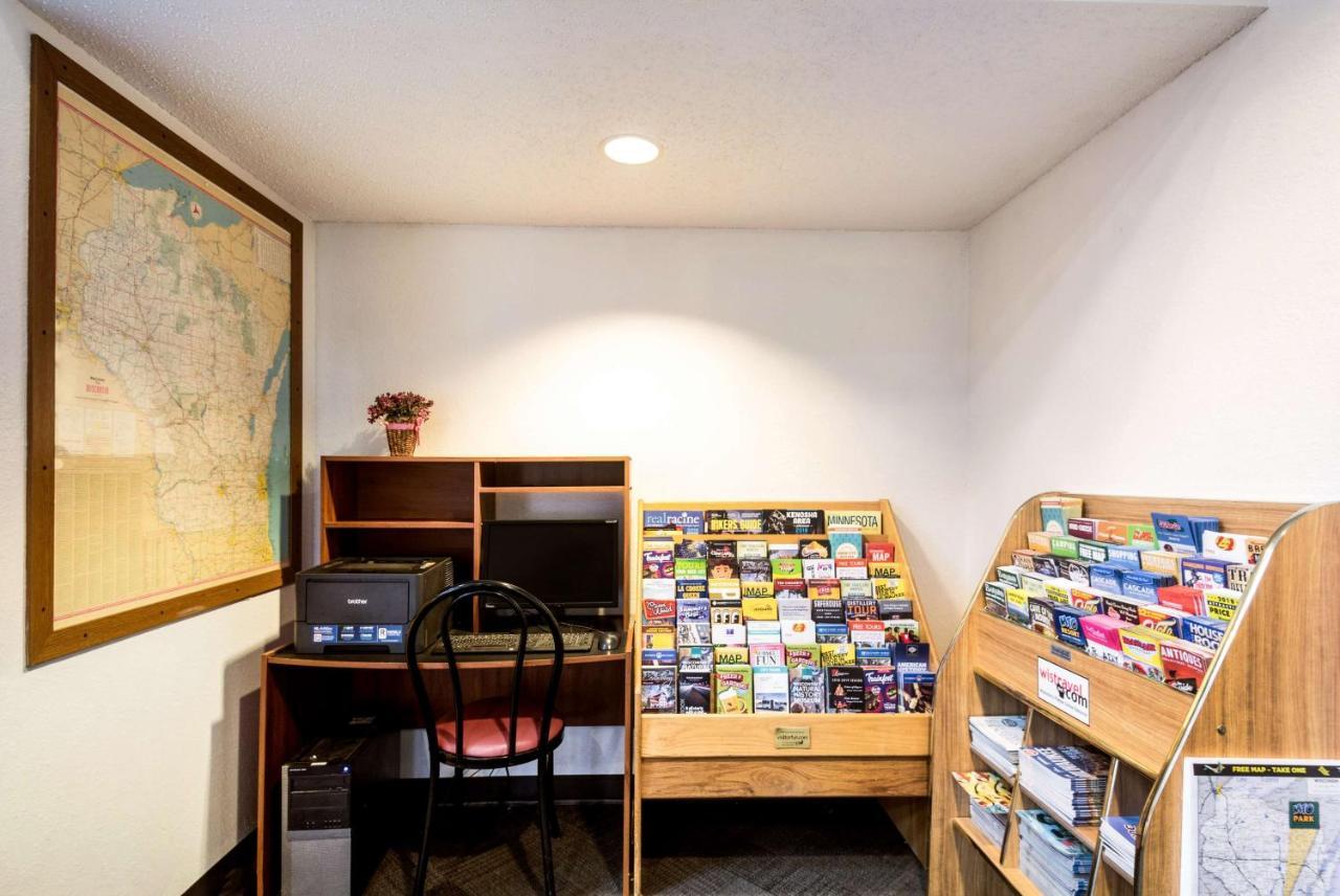 Motel 6-Saukville, Wi Ngoại thất bức ảnh