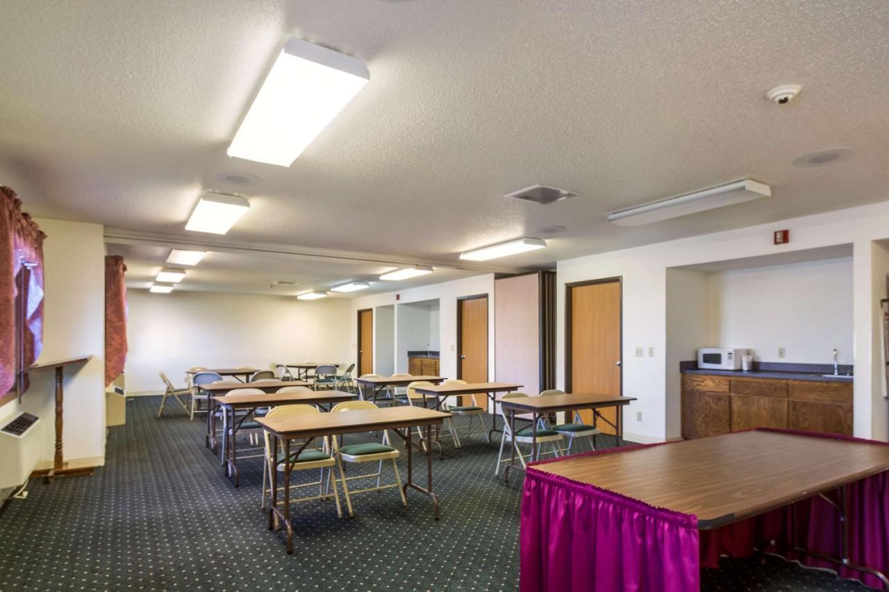 Motel 6-Saukville, Wi Ngoại thất bức ảnh